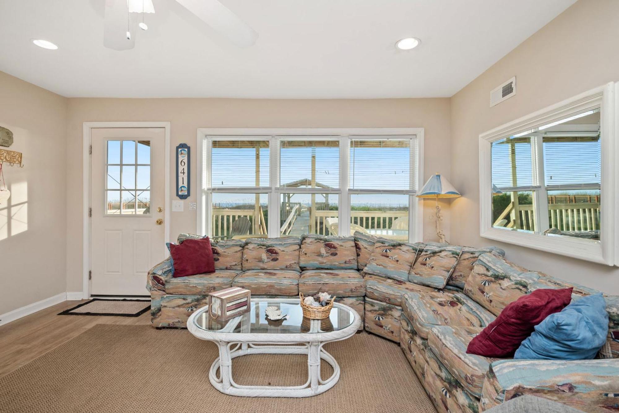 Katie Lou'S Place By Oak Island Accommodations Caswell Beach المظهر الخارجي الصورة